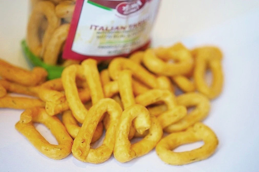 Italian Taralli with Rosemary and Potato 8.8oz - Image 2