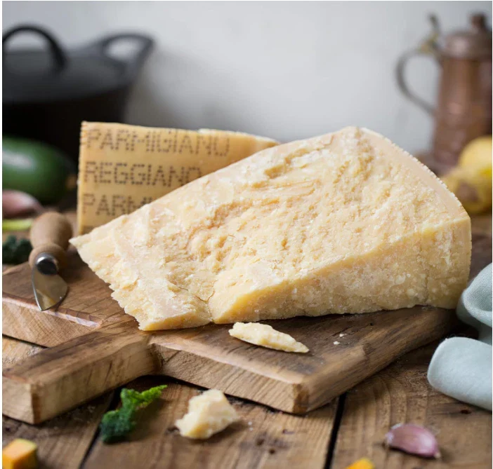 Parmigiano Reggiano Cheese DOP - Image 3